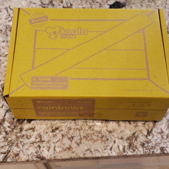 Other - Koala Crate - Rainbows